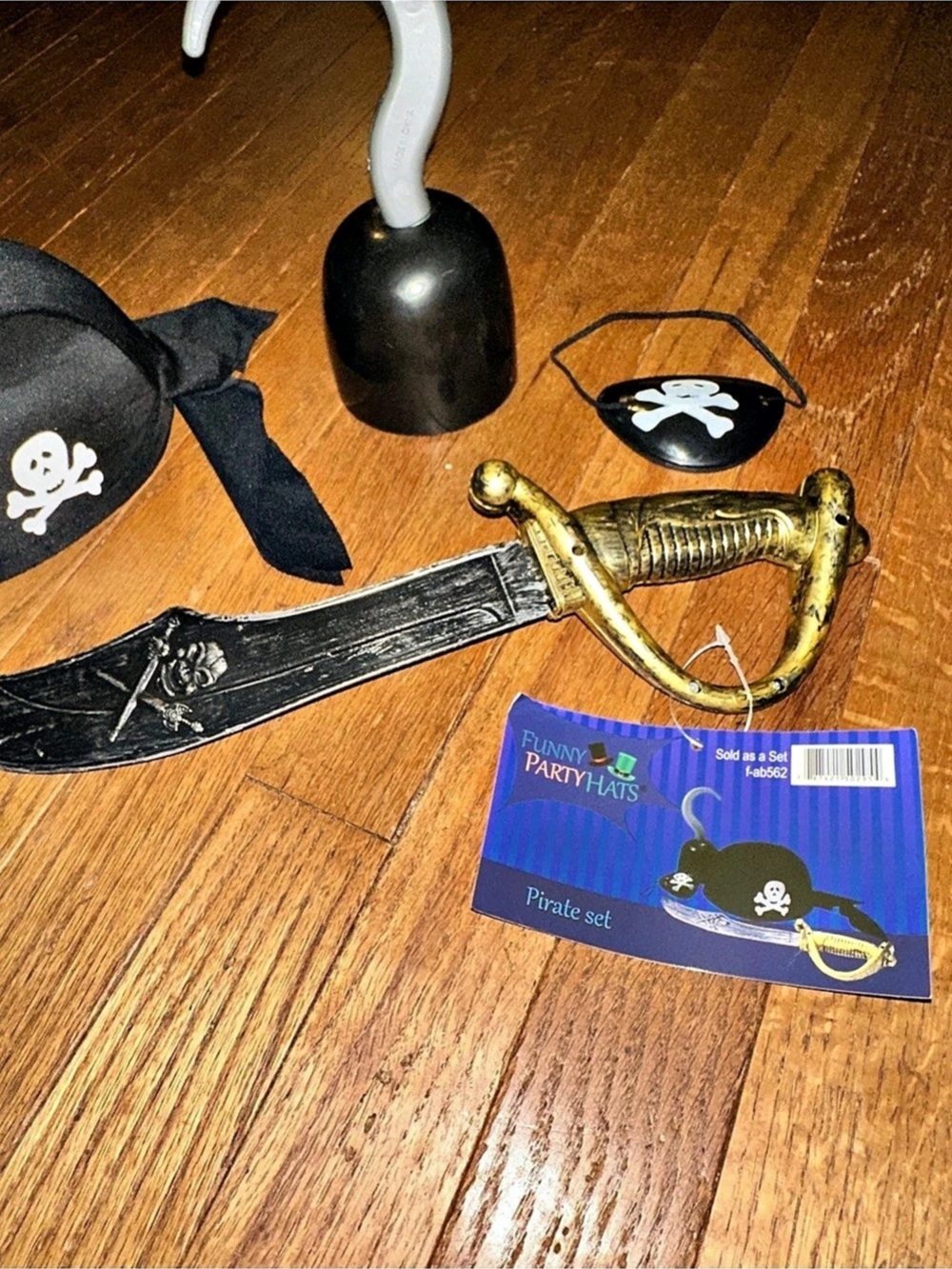 Funny Party Hats Pirate set Costume Black & Gold